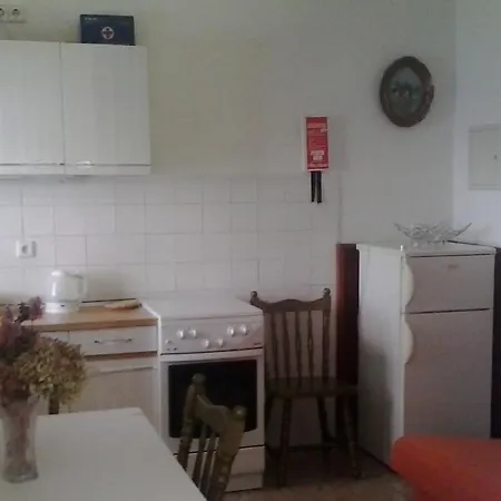 Apartment By The Sea Pisak, Omis - 16411